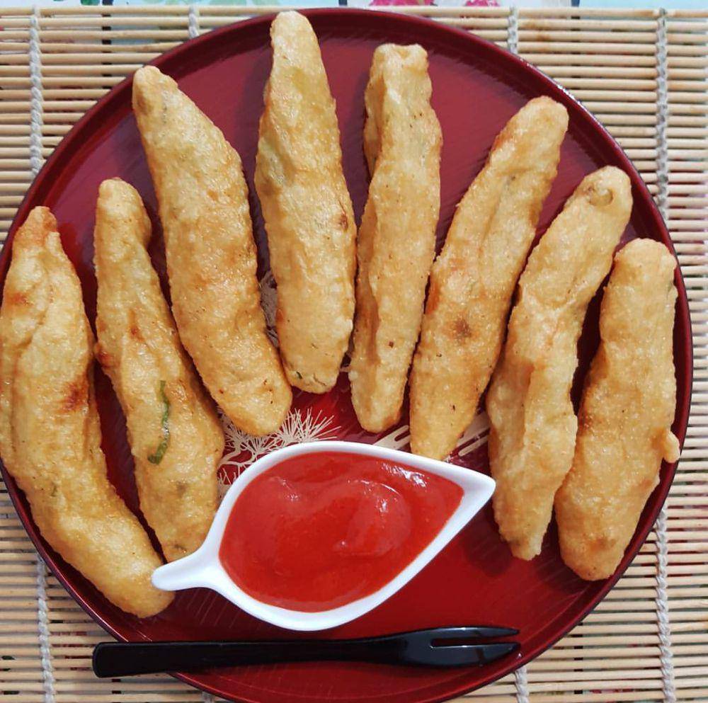 ilustrasi otak-otak goreng (instagram.com/yantiliaw)