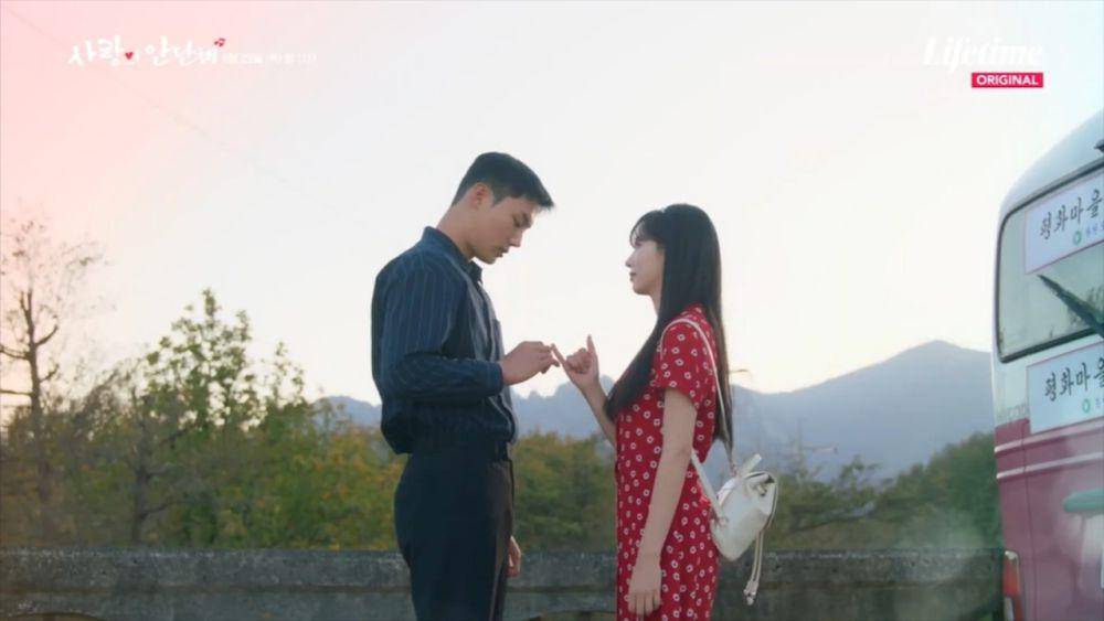 still cut drakor Andante of Love (instagram.com/lifetimekorea)
