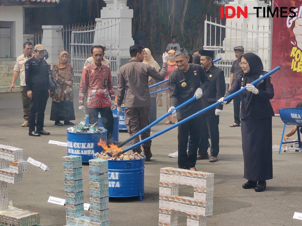 Banjir Rokok Ilegal, Negara Boncos Rp5,76 Triliun