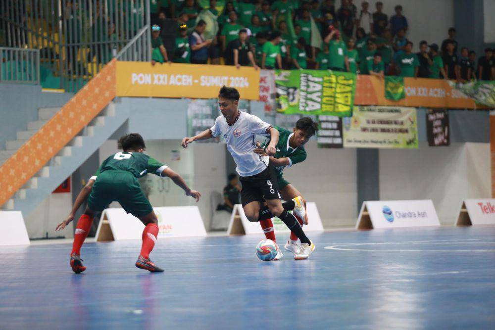 Duel DKI Jakarta kontra Jawa Timur pada lanjutan futsal PON 2024 (dok.Media Futsal PON)