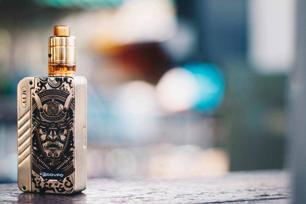 ilustrasi produk smartpod vape (pexels.com/Parich Sitthichai
