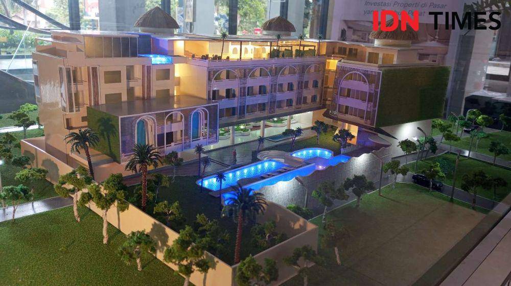 Apartemen mewah yang sedang dalam proses pembangunan di Mandalika, Lombok Tengah. (IDN Times/Muhammad Nasir)