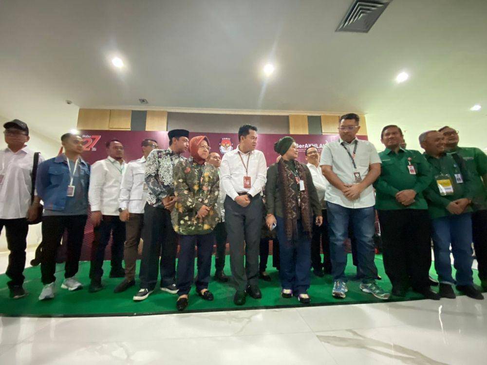 Dua pasangan calon gubernur dan wakil gubernur Jatim jalani pemeriksaan kesehatan, Sabtu (31/8/2024). (Dok. Istimewa)