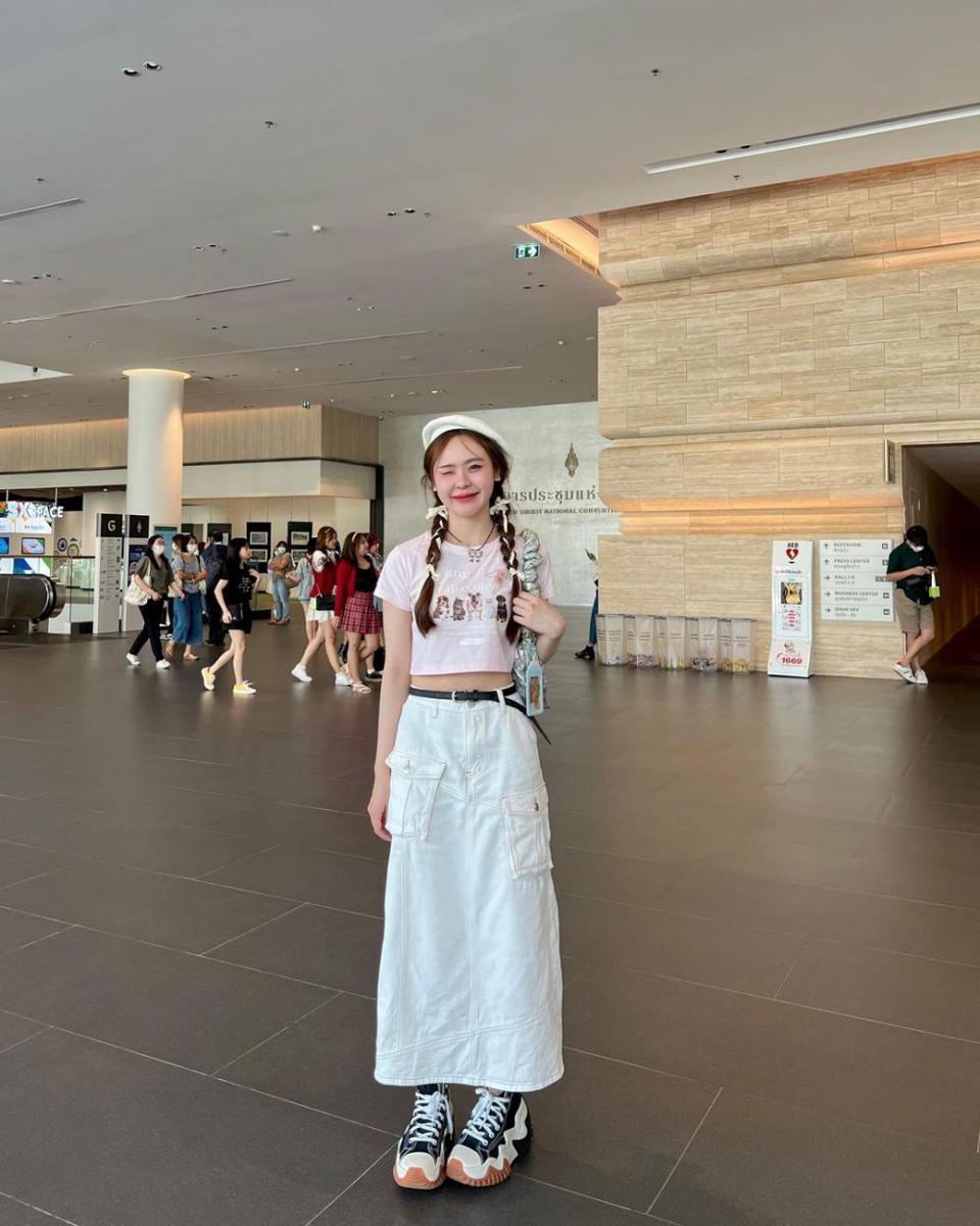 June Wanwimol (instagram.com/junewanwimol19)