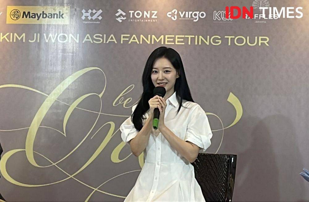 Kim Ji Won di konferensi pers (IDN Times/Erfah Nanda)