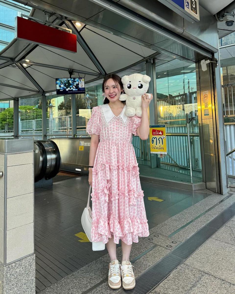 June Wanwimol (instagram.com/junewanwimol19)