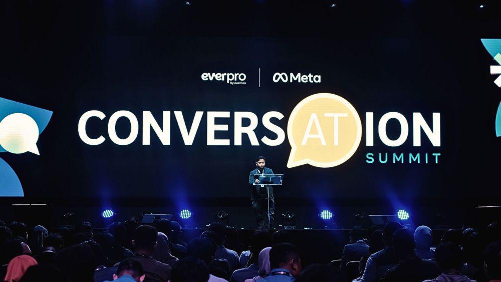 Everpro Luncurkan Everpro Chat di Convers(at)ion Summit 2024