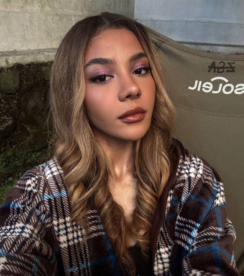 biodata dan profil Zsa Zsa Utari (Instagram.com/zsazsautari)