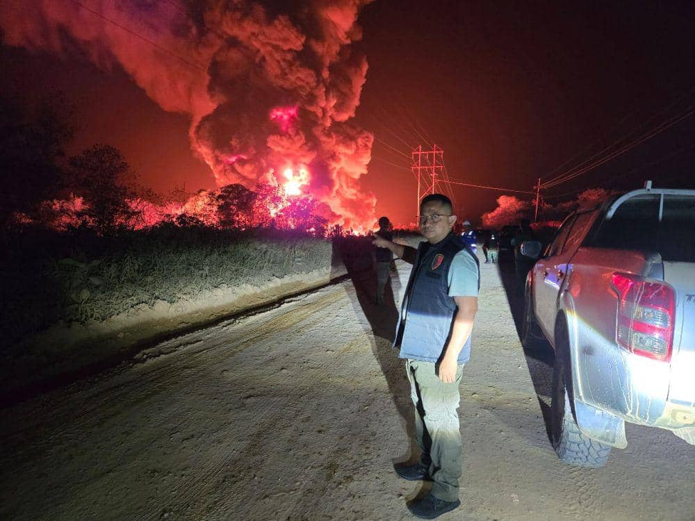 Kolam Vite Minyak Mentah Milik BSP Terbakar di Riau