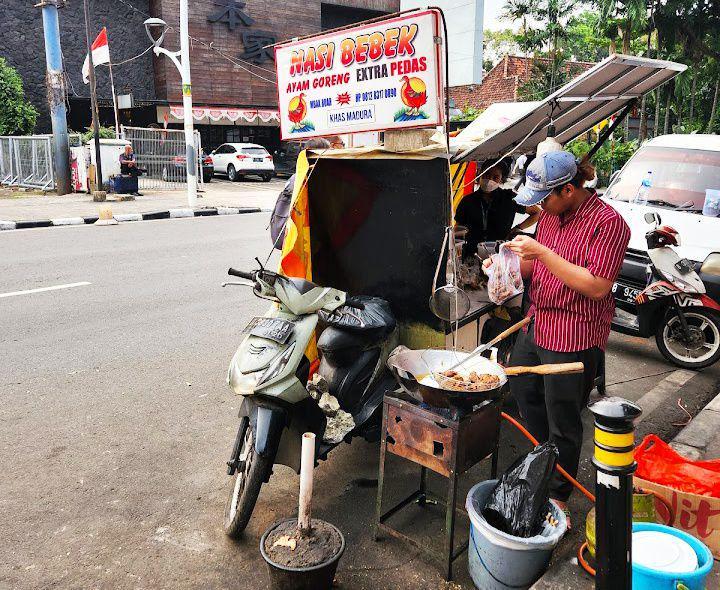 Nasi Bebek Madura Mbak Ru'ah di Bulungan, Blok M, Jakarta Selatan (google.com/maps/vina krisna07)