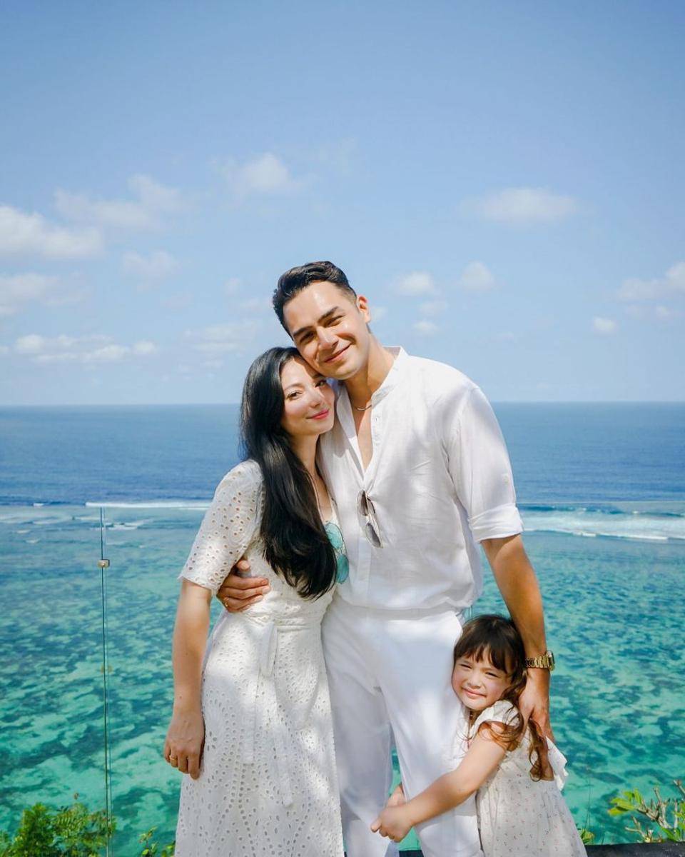 Asmirandah dan Jonas Rivanno (instagram.com/asmirandah89)