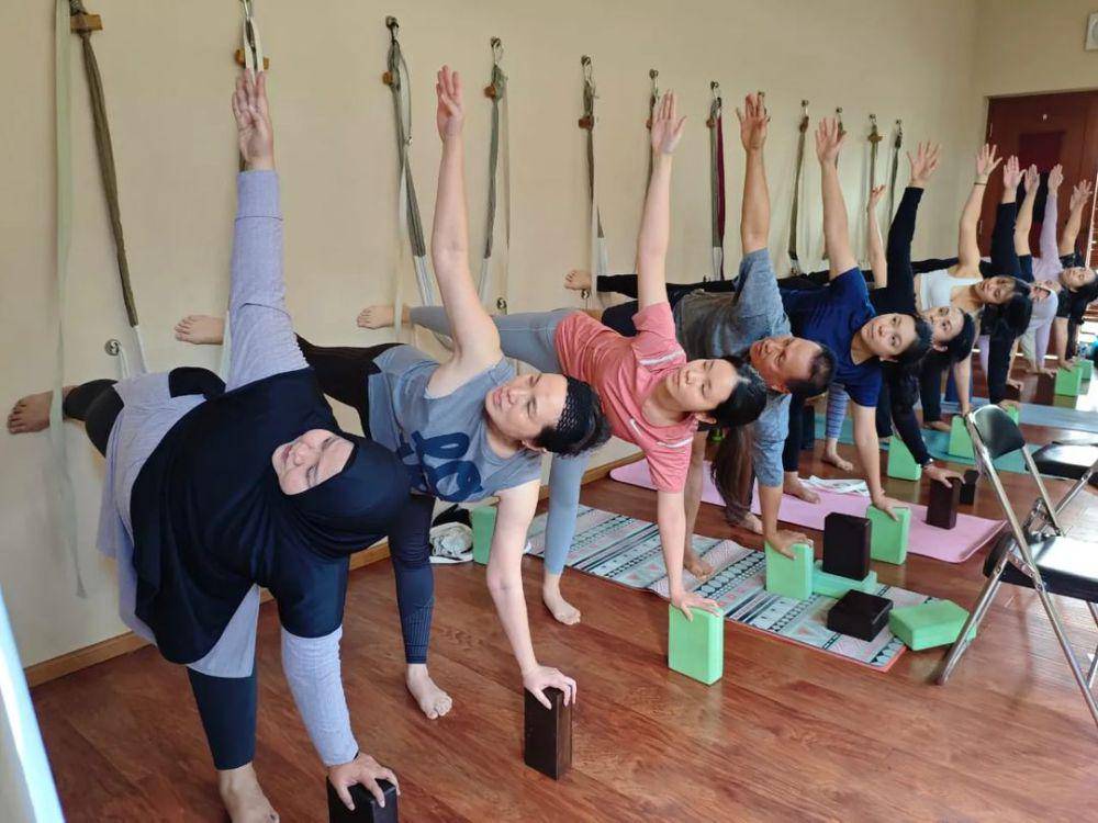 Yoga House (inatagram.com/yogahousemalang)