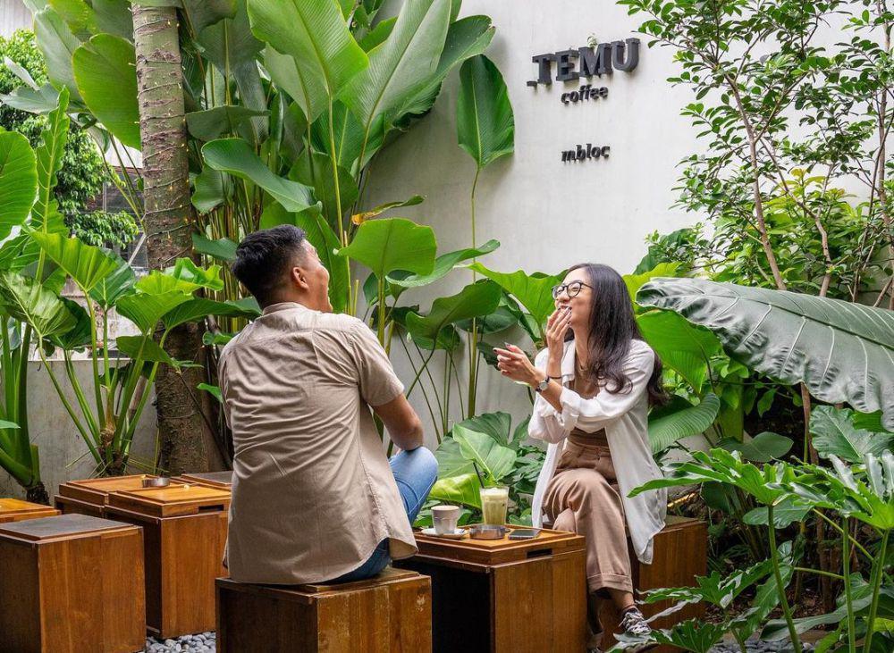 Titik Temu Cafe (instagram.com/titiktemucoffee)