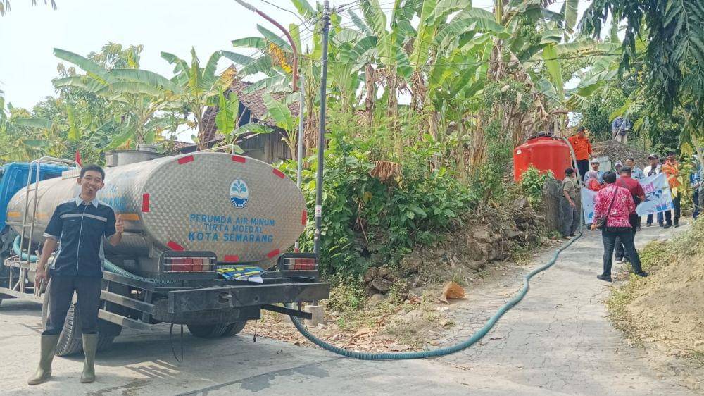 ilustrasi tangki air bersih. (dok. BPBD Kota Semarang)