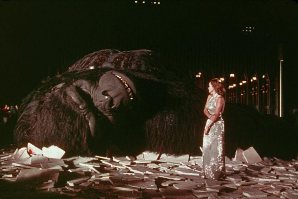 cuplikan adegan dalam film King Kong 1976 (dok. Dino De Laurentiis Corporation/King Kong)