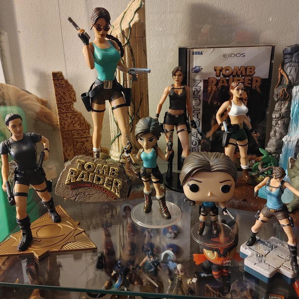 potret koleksi Tomb Raider (reddit.com/user/KittyMeowser)