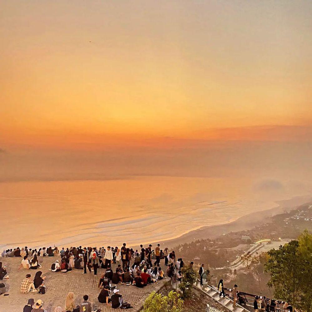 Pantai Watugupit di Gunung Kidul (instagram.com/mfathul___)
