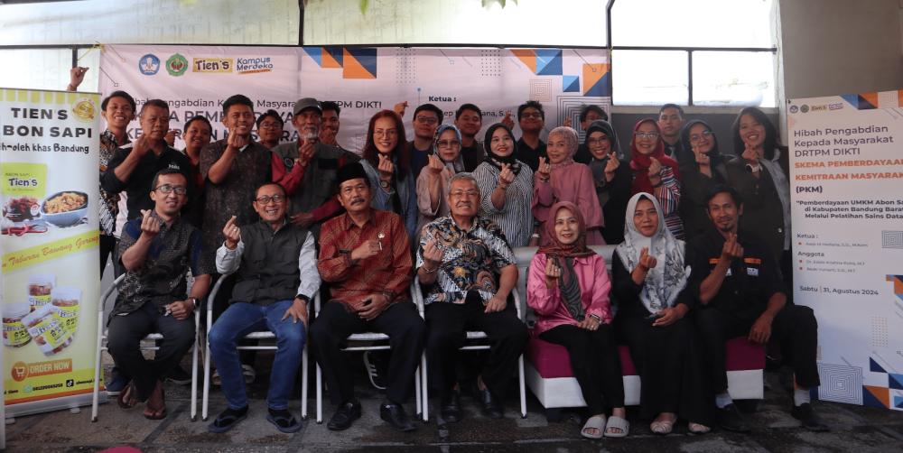 Unjani Gelar Pelatihan Sains Data untuk Pelaku UMKM Abon Sapi di KBB