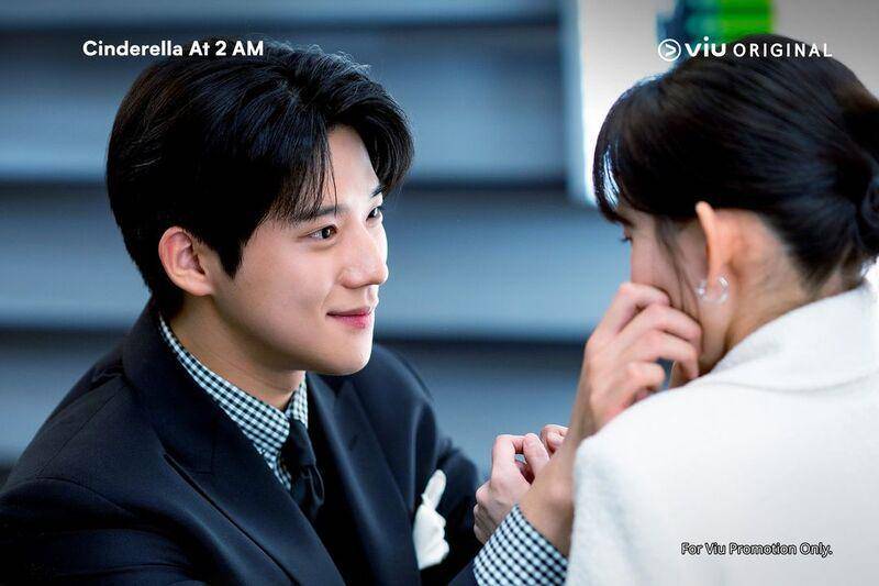 cuplikan drakor Cinderella at 2AM (x.com/Viu_ID)