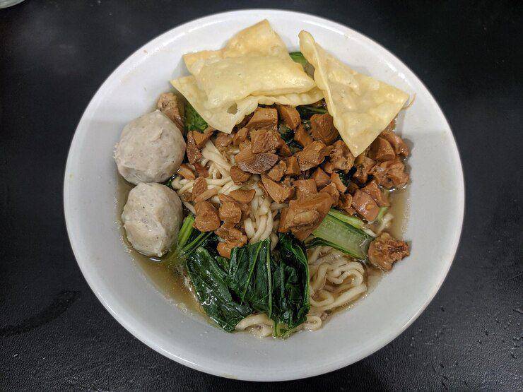 Ilustrasi bakmi lezat (freepik.com/EyeEm)