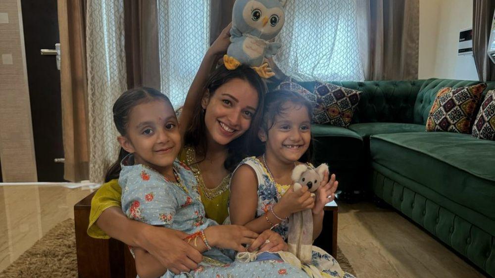 Triptii Dimri dan keponakan (instagram.com/tripti_dimri)