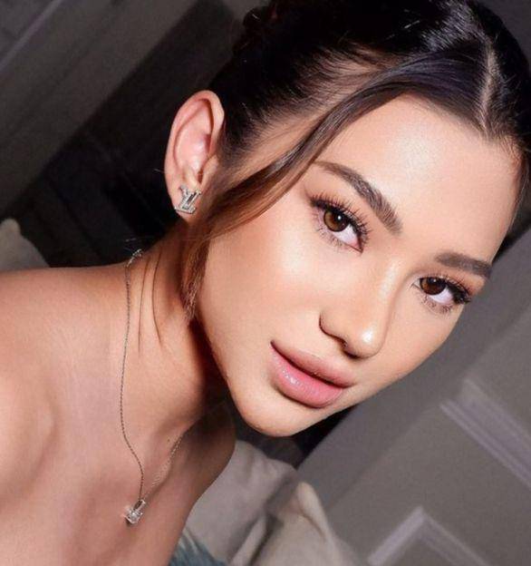 Shakilla Astari (instagram.com/shakillaastari)