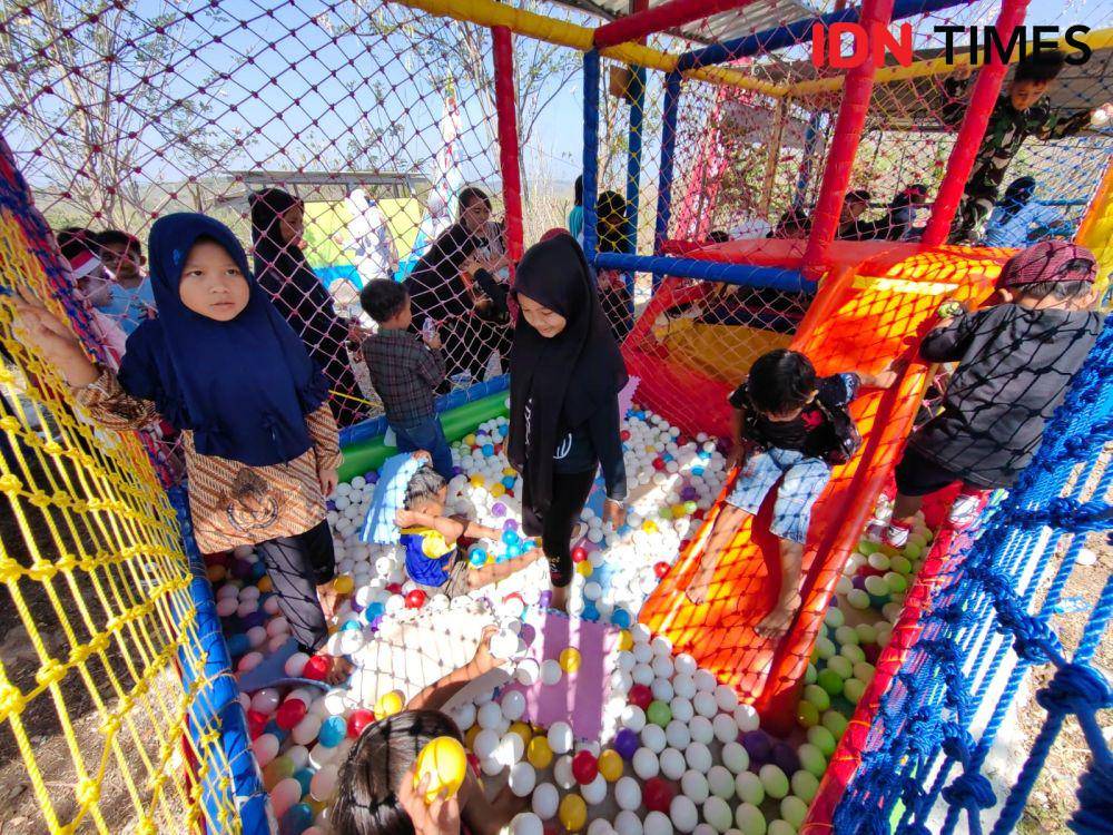 Wahana permainan anak di kawasan eco edu wisata Puncak Patra di Desa Sarimulyo, Kemusu, Boyolali. (IDN Times/Larasati Rey)