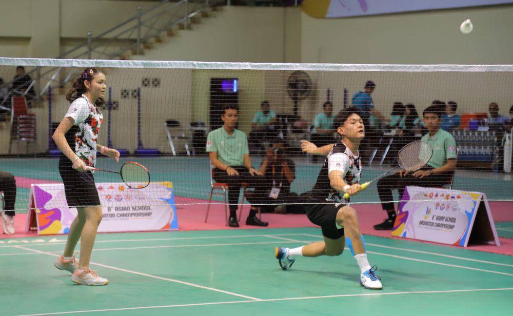 Cuplikan pertandingan final ganda campuran di ajang Kejuaraan Bulu Tangkis 8th Asian School Badminton Championship (ASBC) 2024 di Semarang. (Dok. Kemenpora)