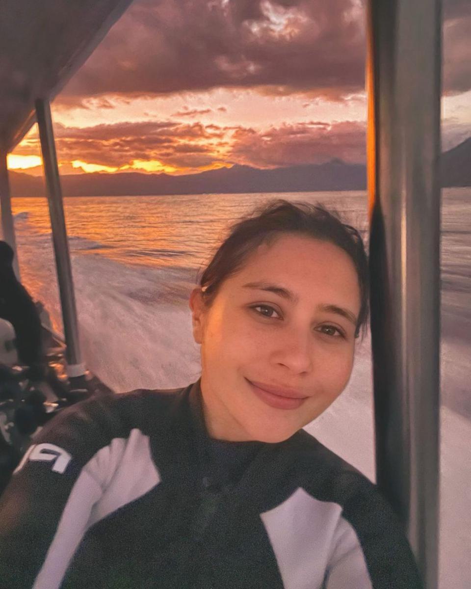 Prilly Latuconsina di Pulau Alor (instagram.com/prillylatuconsina96)