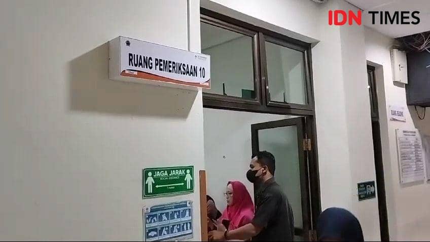 20 paslon Pilkada dari 10 daerah jalani test kesehatan di RSUD Dr Moewardi, Solo. (IDN Times/Larasati Rey)