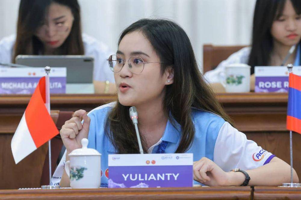 Yulianty dari Universitas Tanjungpura saat mengikuti ASEAN-China Youth Exchange Camp yang diselenggarakan di Universitas Xiamen, 26--31 Agustus 2024. (Dok. Universitas Xiamen)
