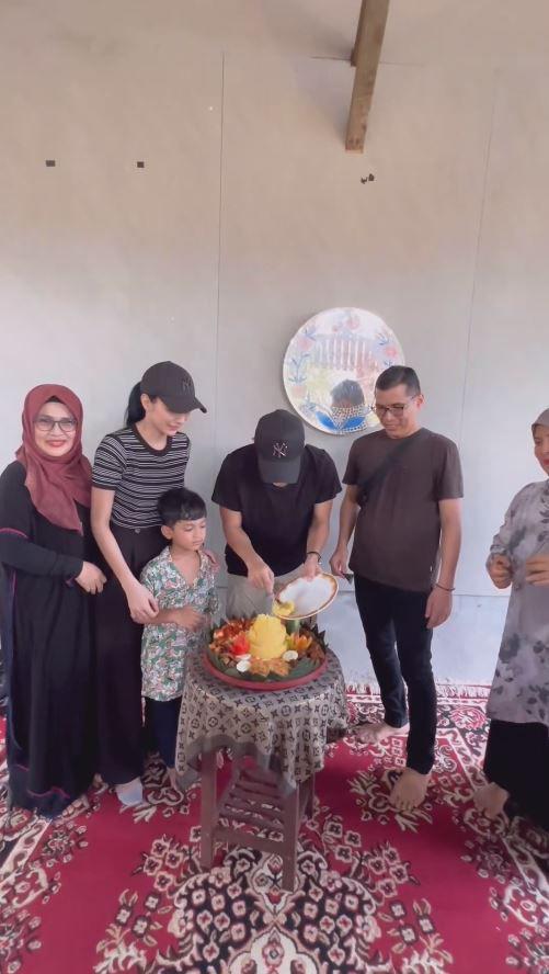 peternakan ayam Tyas Mirasih (Instagram.com/tengkutezi)