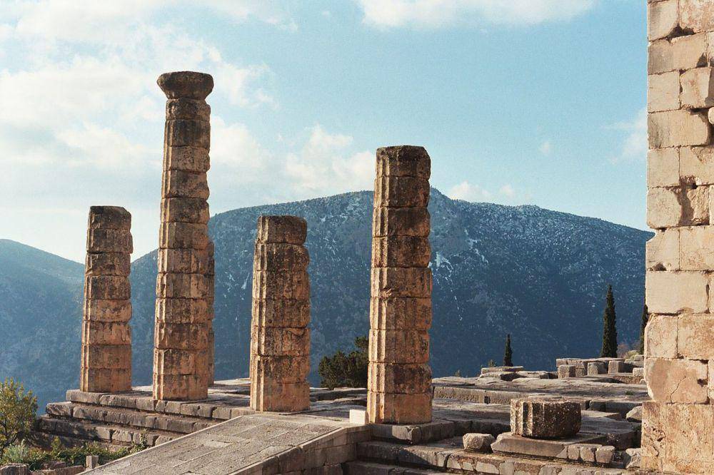 Kuil Apollo (commons.wikimedia.org/Sam_Korn)