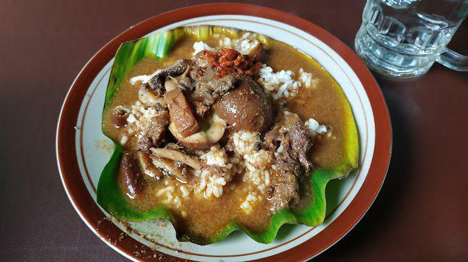 5 Rekomendasi Nasi Gandul di Semarang yang Buka mulai Siang Hari