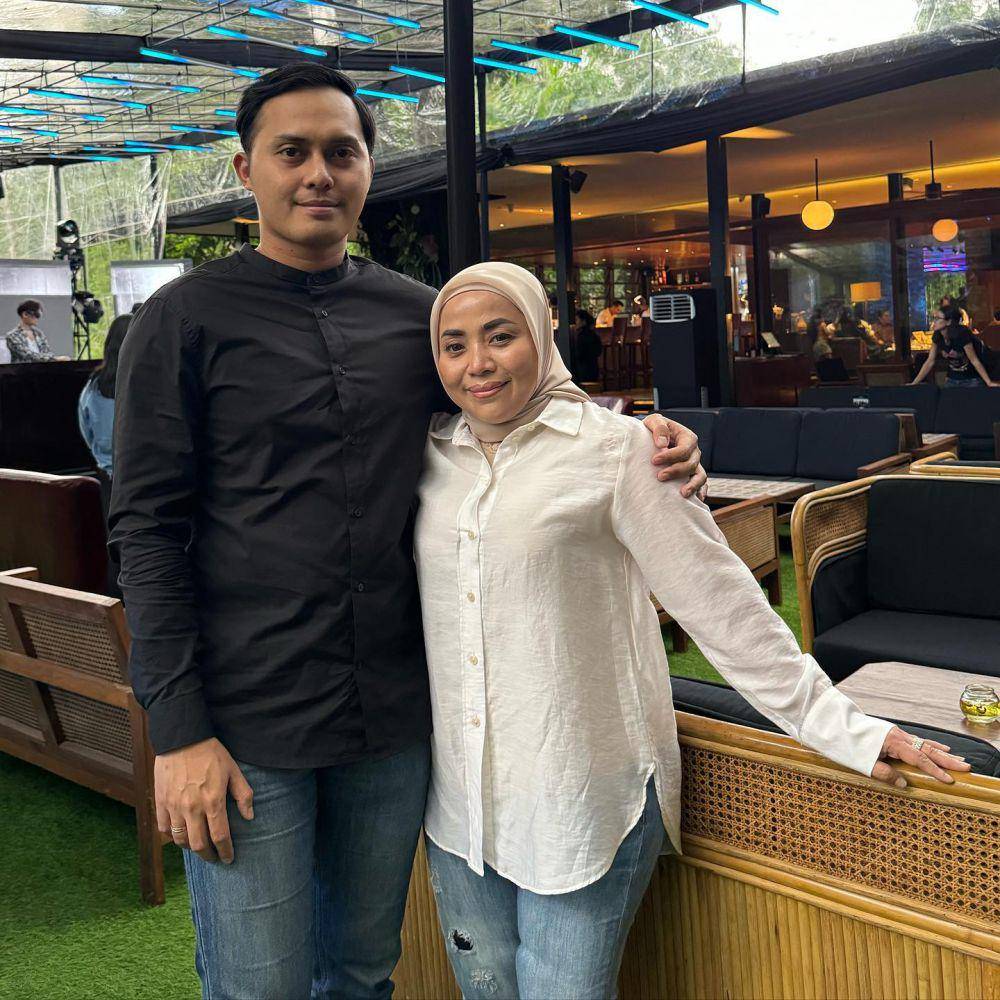 Muzdalifah dampingi suami dilantik (Instagram.com/muzdalifah999)