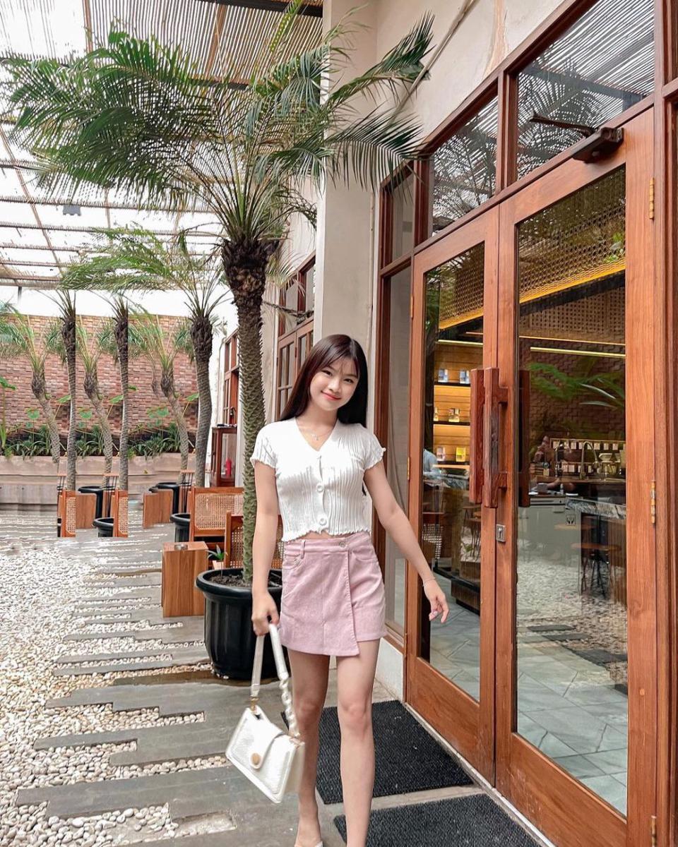 Chelsya Laurent (instagram.com/chelsyalaurent)