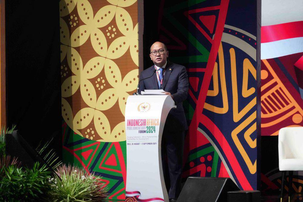 Menteri Investasi/Kepala Badan Koordinasi Penanaman Modal (BKPM) Rosan Roeslani di acara Indonesia-Africa Parliamentary Forum(IAPF) sesi ketiga, di Nusa Dua, Bali (1/9). (dok. Kementerian Investasi/BKPM)