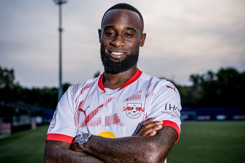 Lutsharel Geertruida (instagram.com/rbleipzig | instagram.com/redbullned | instagram.com/lutshageertruida)