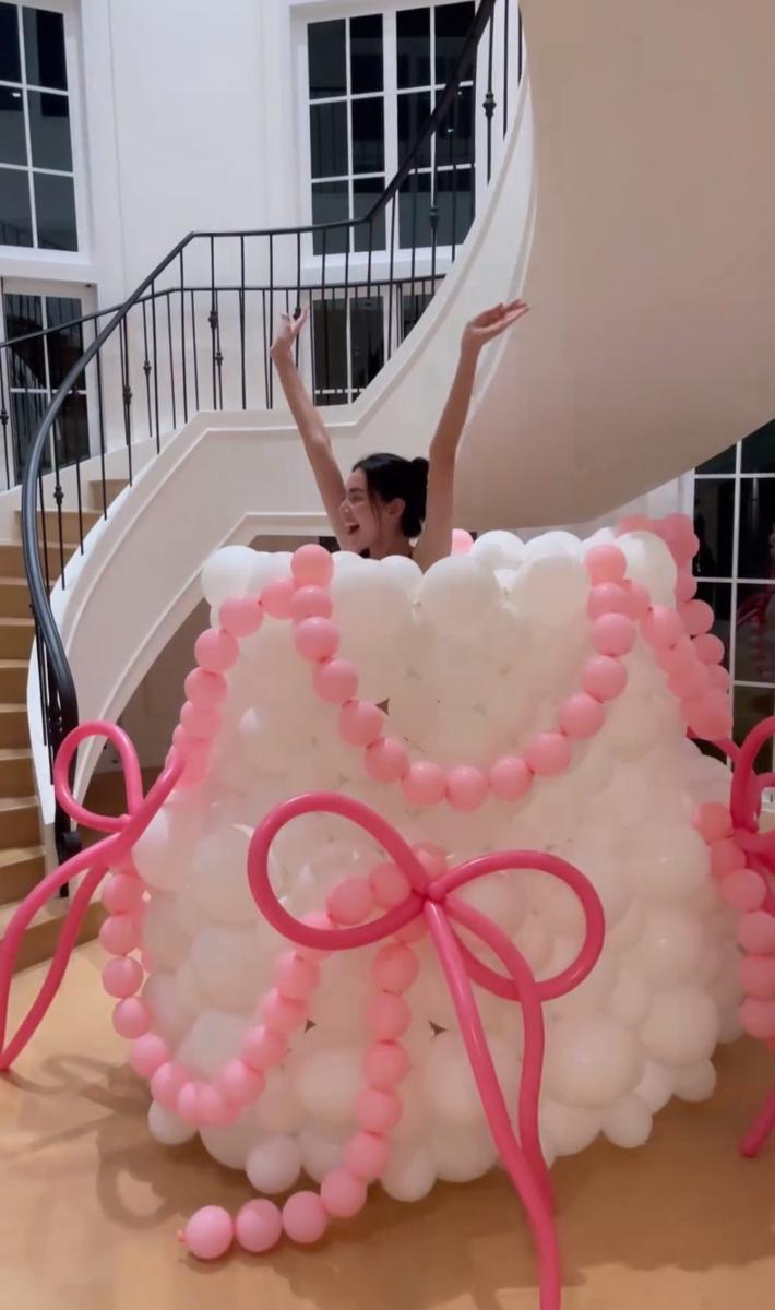 potret Davika Hoorne merayakan ulang tahun Mint Chalida (instagram.com/davikah)