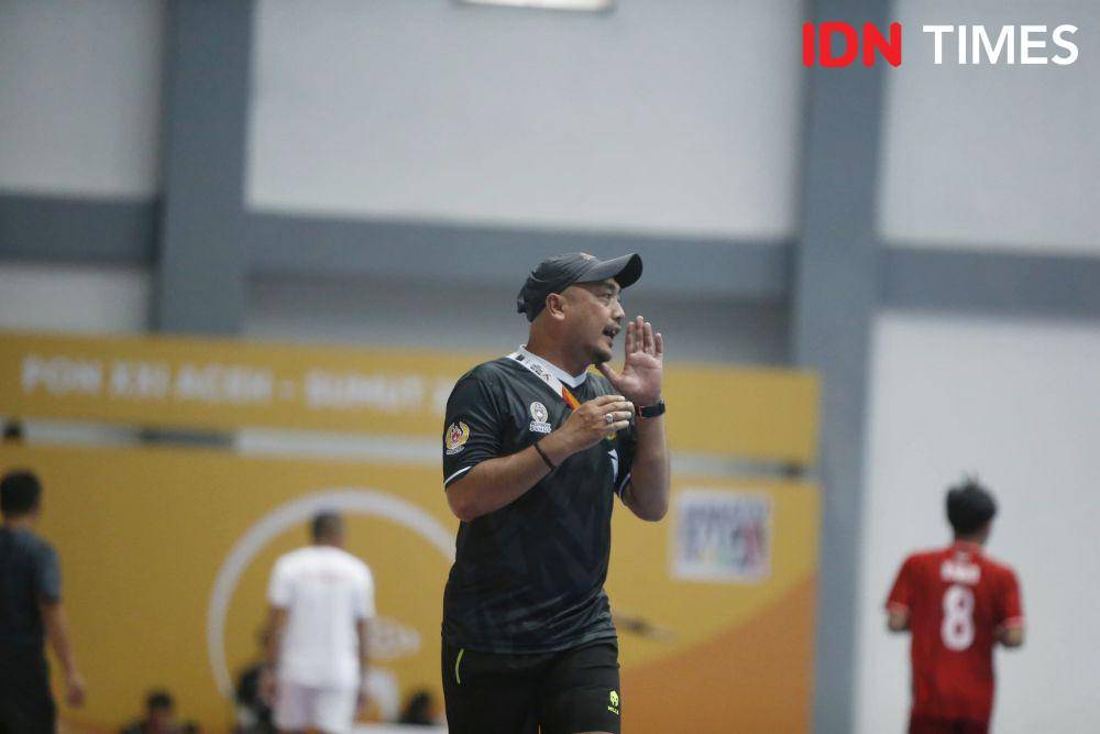 Pelatih futsal Sumut Hendrawan Ferdiansyah (IDN Times/Doni Hermawan)