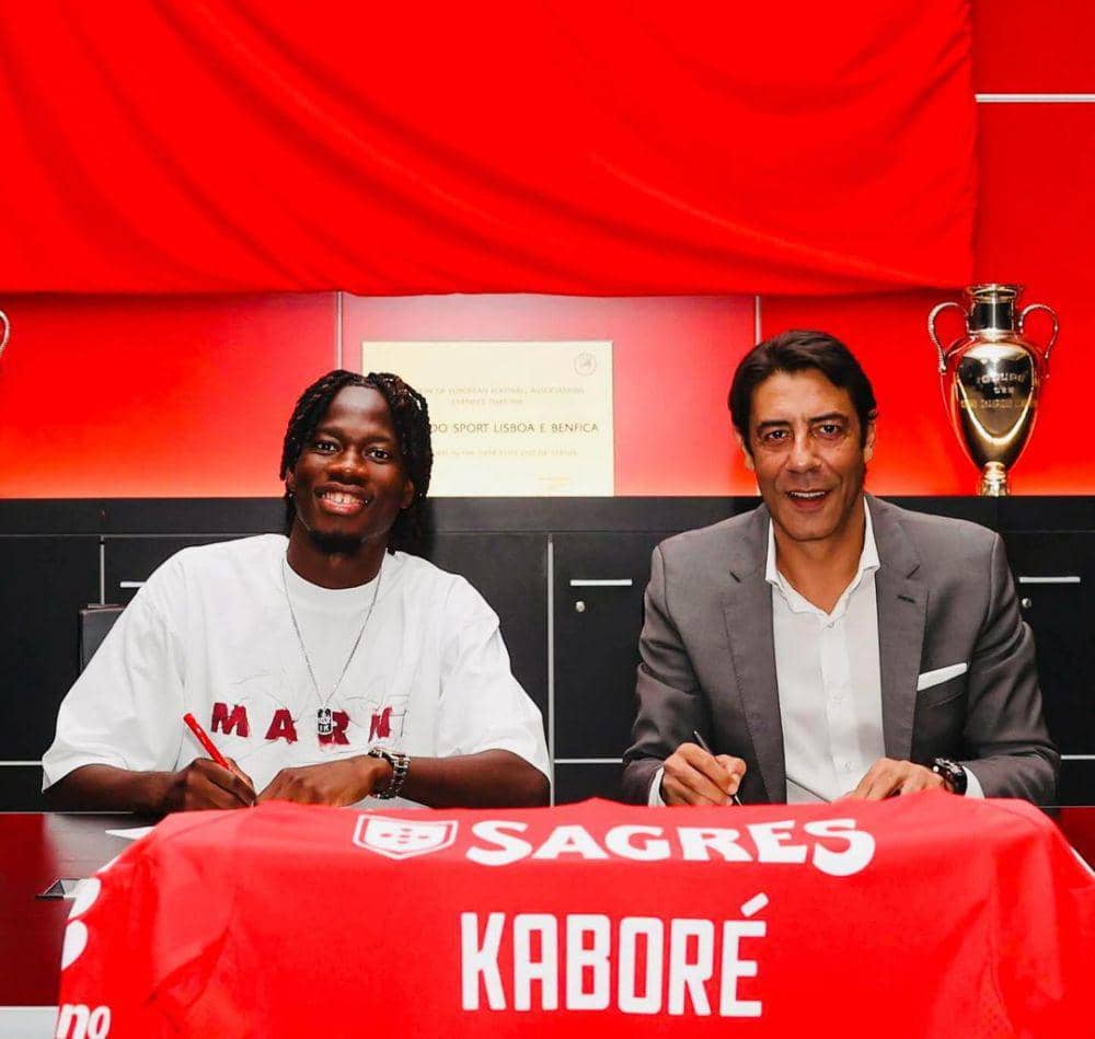 Issa Kabore (kiri) (instagram.com/issa_kabore_29 dan didjate)