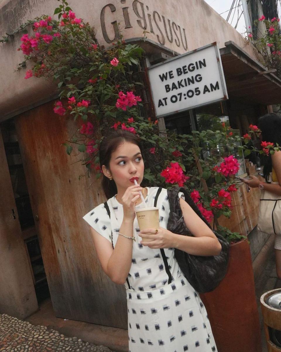 potret Rebecca Klopper saat hangout (instagram.com/rklopperr)