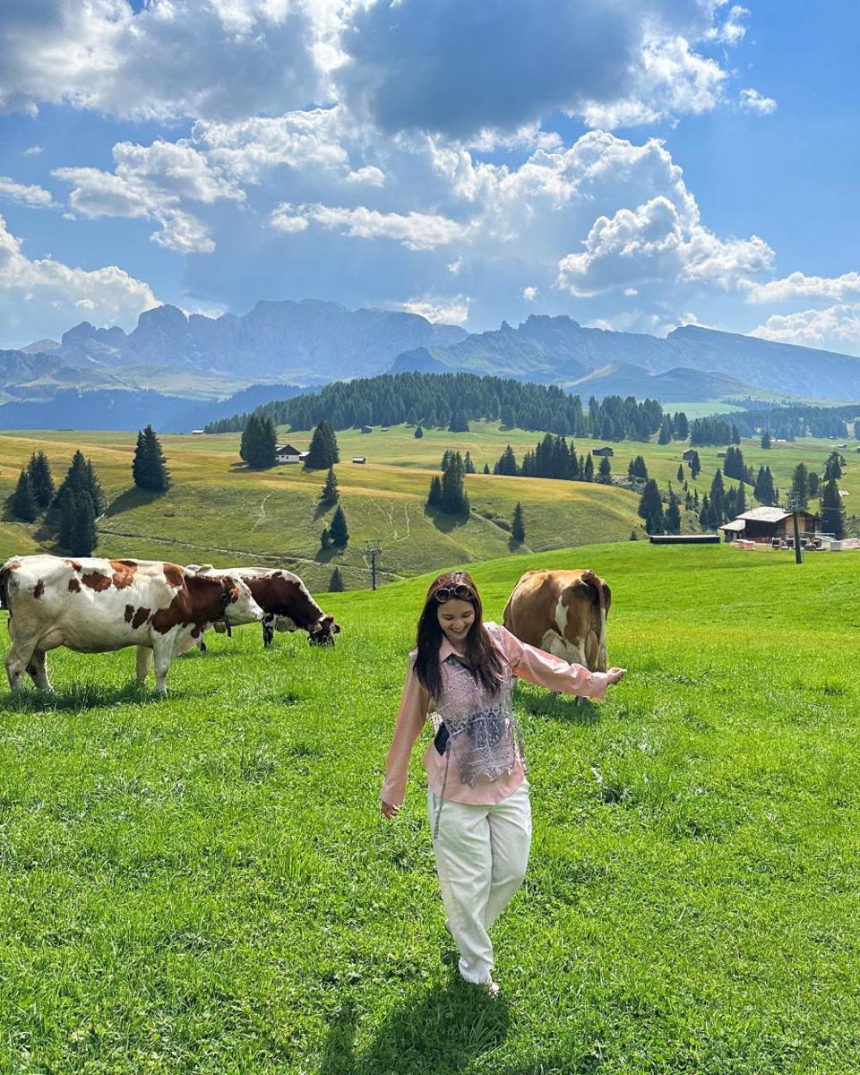 potret Belva Devara dan Sabrina Anggraini liburan di pegunungan Dolomites (instagram.com/sabrinaanggraini)