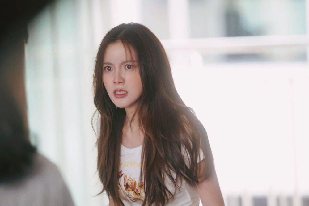 potret Baifern Pimchanok jadi penjual daging hingga penjaga warung (instagram.com/baifernbah)