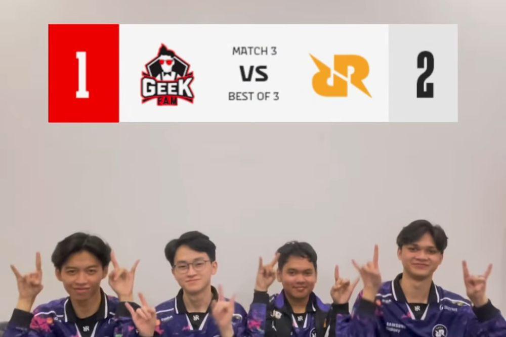 5 Kunci Kemenangan RRQ Hoshi Lawan Geek Fam di MPL ID S14 Minggu ke-4