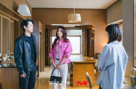 Seo Ji Hye di drama Love Next Door (x.com/CJnDrama)