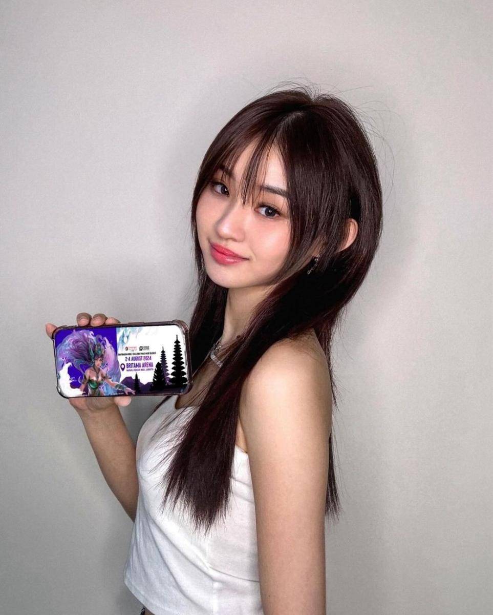 Hairstyle Catheez (instagram.com/catherinealicia)