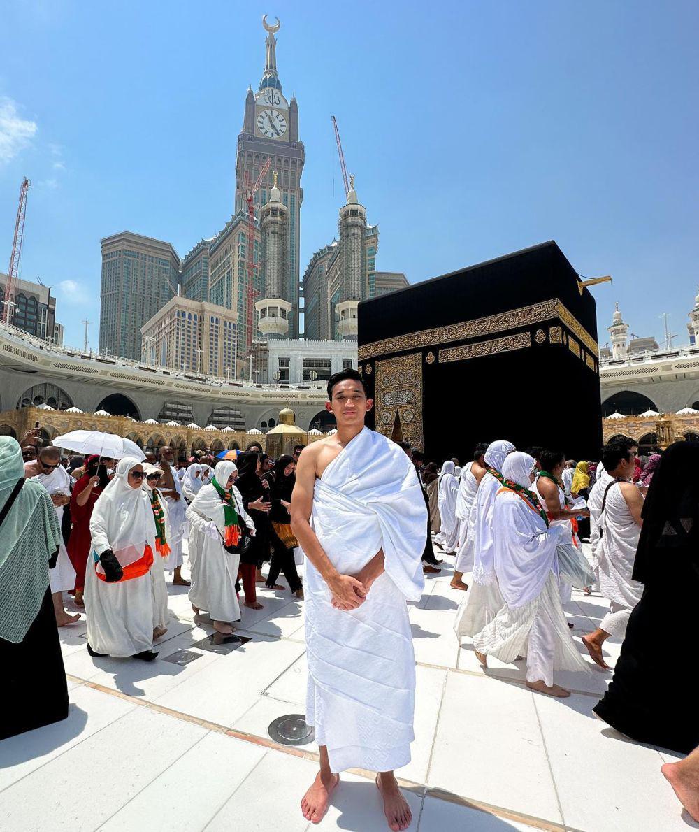 potret pemain timnas ibadah umrah (instagram.com/rizkyridhoramadhani)