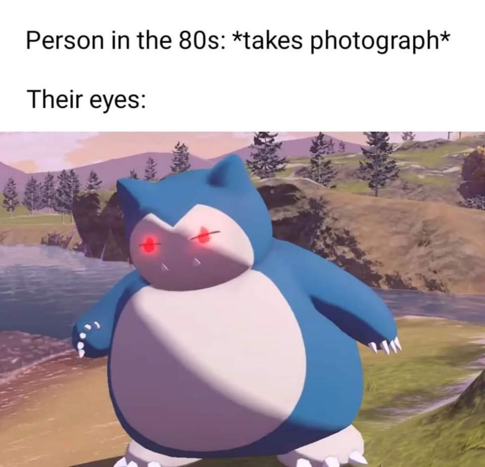 potret meme lucu Snorlax (reddit.com/user/InspiraSean86)