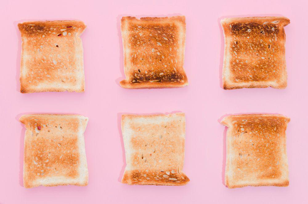 ilustrasi roti bakar (freepik.com/freepik)